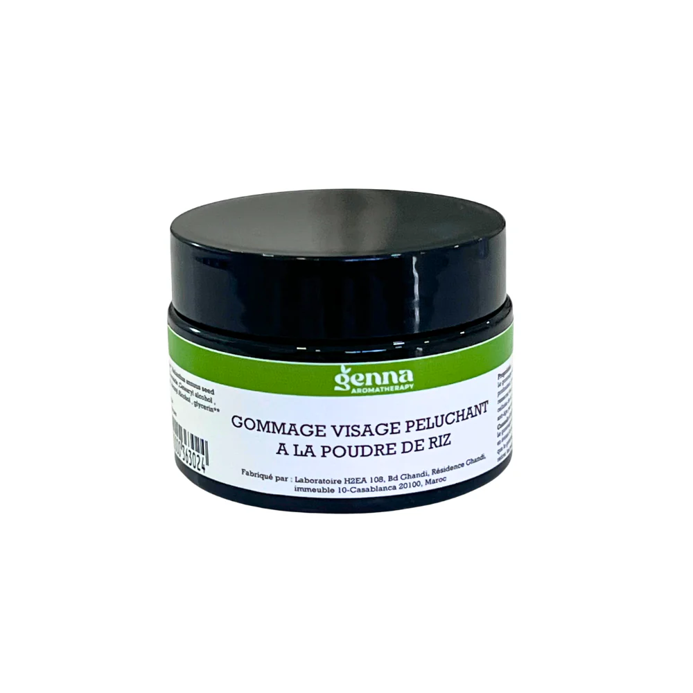 Gommage visage peluchant à la poudre de riz